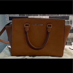Michael Kors Medium Satchel